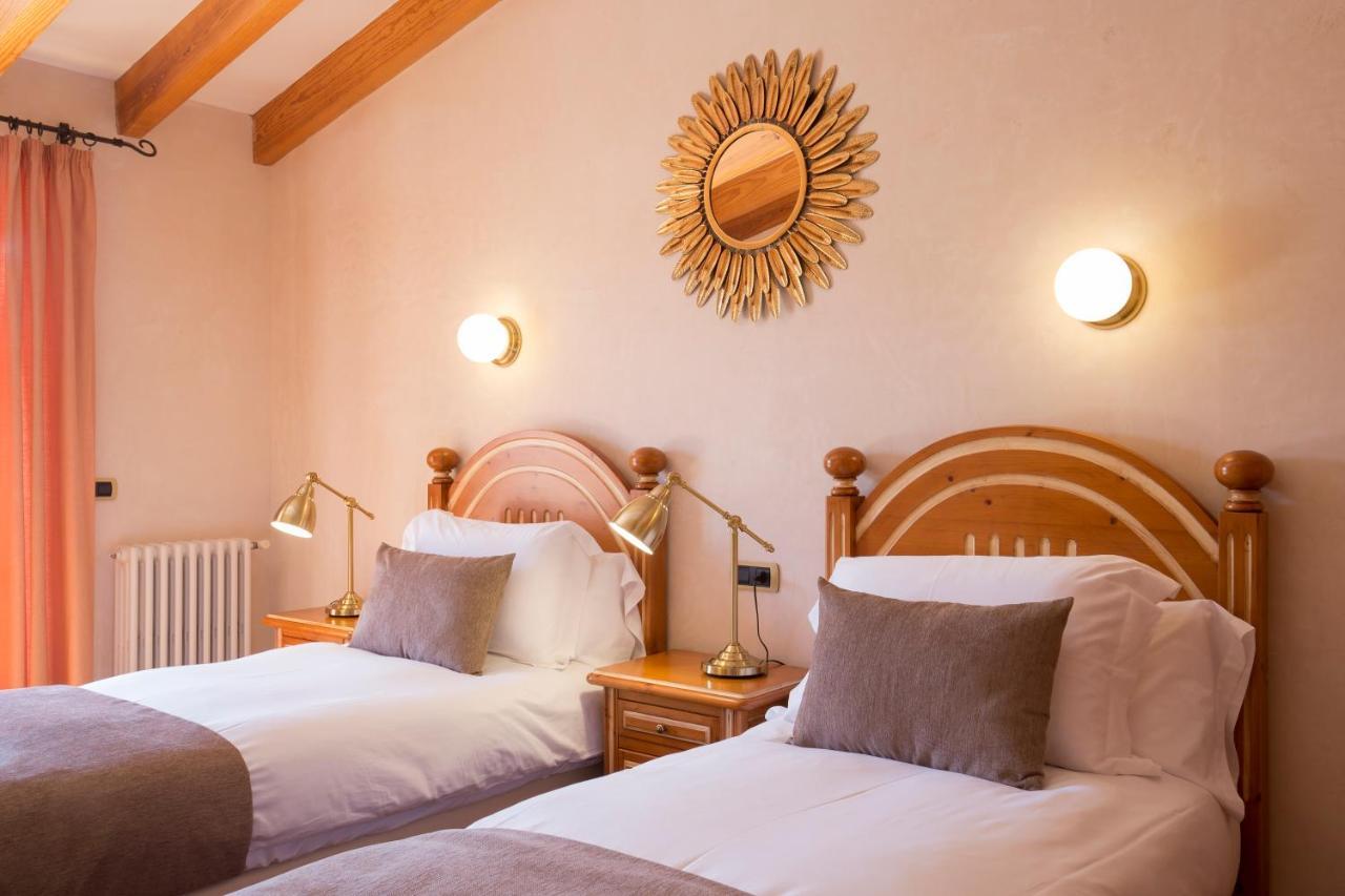 פוינסה Villa Ca'N Sureda - La Goleta Hotel De Mar & Villas מראה חיצוני תמונה