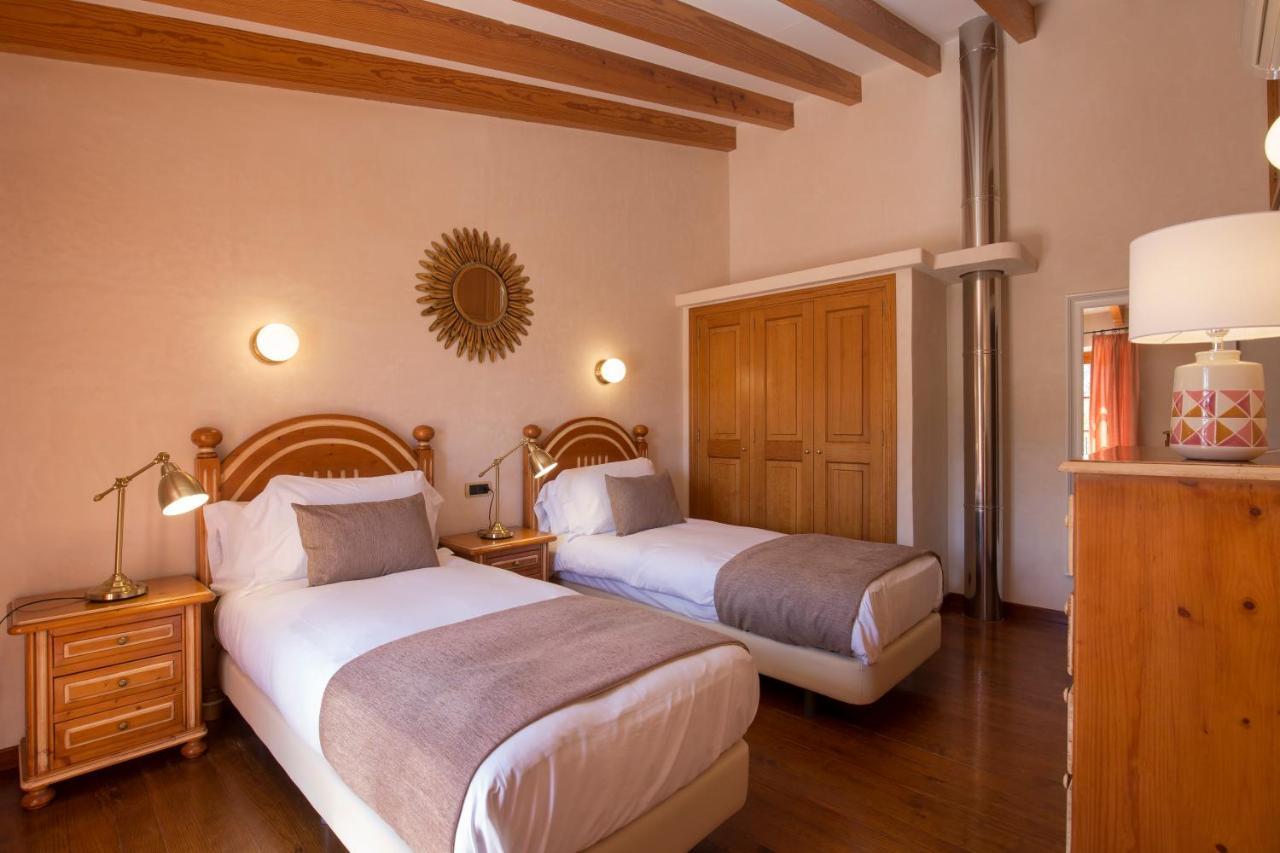פוינסה Villa Ca'N Sureda - La Goleta Hotel De Mar & Villas מראה חיצוני תמונה